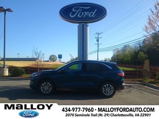 Used 2020 Ford Escape SE image 1