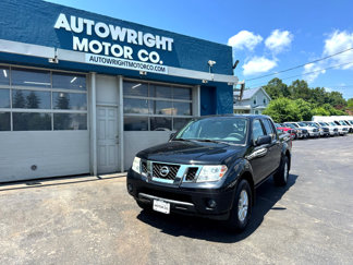 Used 2014 Nissan Frontier SV image 1