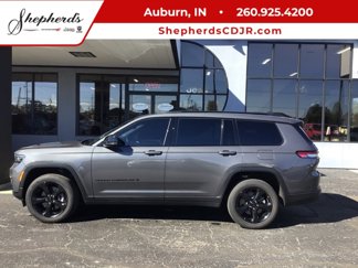 Used 2022 Jeep Grand Cherokee L Laredo image 1