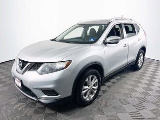 Used 2016 Nissan Rogue SV image 1
