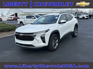 Certified 2025 Chevrolet Trax LT image 1