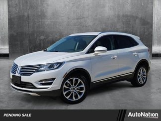 Used 2017 Lincoln MKC Select w/ Select Plus Package image 1