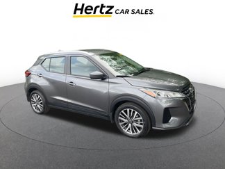 Used 2024 Nissan Kicks SV image 1