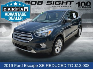 Used 2019 Ford Escape SE image 1