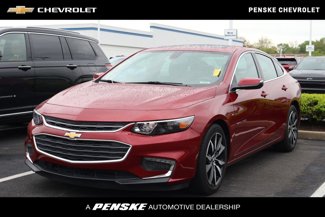 Used 2017 Chevrolet Malibu LT image 1