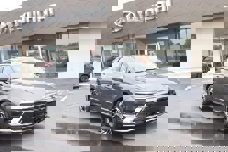 New 2025 Hyundai Sonata SEL image 1