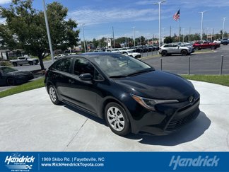 Used 2023 Toyota Corolla LE video 1