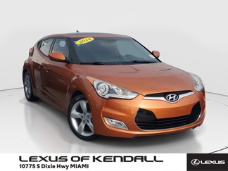 Used 2014 Hyundai Veloster w/ Style Package 02 image 1