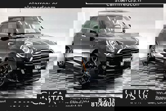 Used 2021 MINI Cooper 2-Door Hardtop image 1