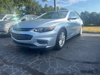 Used 2018 Chevrolet Malibu Hybrid w/ Driver Confidence Package image 1
