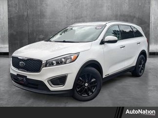 Used 2017 Kia Sorento LX image 1