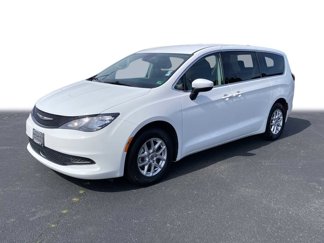 Used 2023 Chrysler Voyager LX image 1