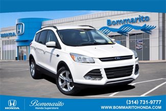 Used 2015 Ford Escape SE w/ Equipment Group 201A image 1