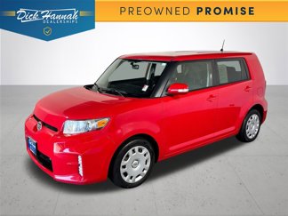 Used 2015 Scion xB image 1