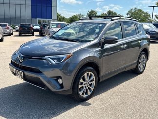 Used 2018 Toyota RAV4 Limited image 1