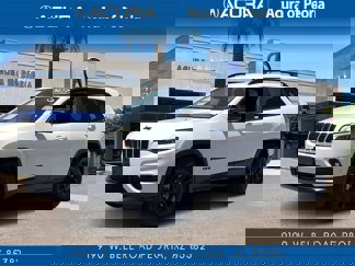 Used 2023 Jeep Cherokee Altitude Lux image 1