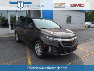 Used 2024 Chevrolet Equinox LT image 1