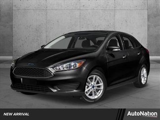 Used 2015 Ford Focus SE image 1