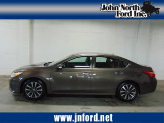 Used 2017 Nissan Altima 2.5 SL image 1