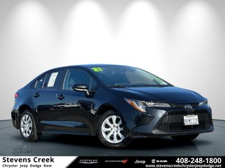 Used 2021 Toyota Corolla LE image 1