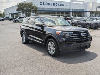 Certified 2023 Ford Explorer XLT image 1