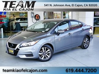 Used 2021 Nissan Versa SV image 1