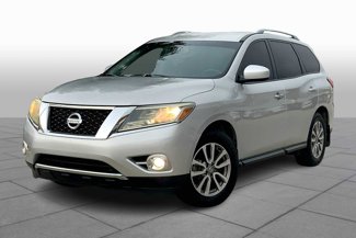 Used 2015 Nissan Pathfinder SV w/ Trailer Tow Package image 1