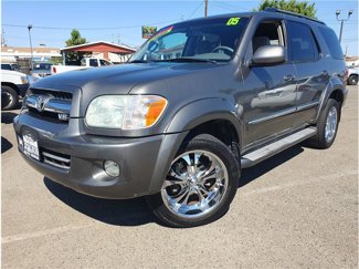Used 2005 Toyota Sequoia SR5 image 1