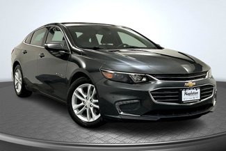 Used 2017 Chevrolet Malibu LT image 1