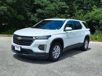 Used 2022 Chevrolet Traverse LS image 1