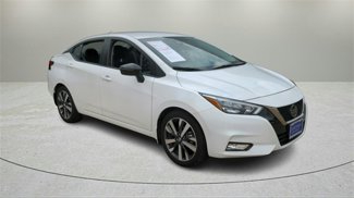 Used 2020 Nissan Versa SR image 1