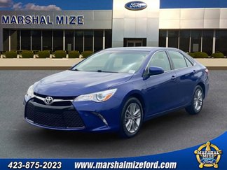 Used 2016 Toyota Camry SE image 1