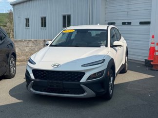 Used 2022 Hyundai Kona SE w/ Cargo Package image 1