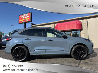 Used 2023 Ford Escape ST-Line Elite image 1