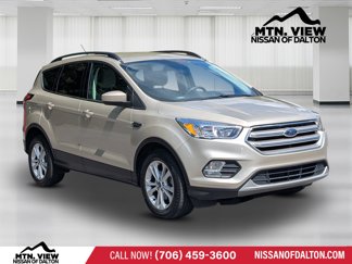 Used 2018 Ford Escape SE image 1