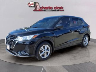 Certified 2022 Nissan Kicks S image 1