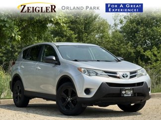 Used 2015 Toyota RAV4 LE image 1