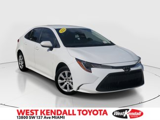 Used 2022 Toyota Corolla LE image 1