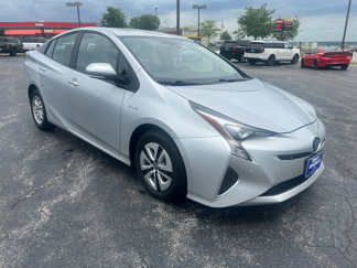Used 2018 Toyota Prius Four image 1