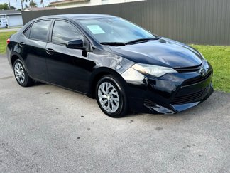 Used 2019 Toyota Corolla LE image 1