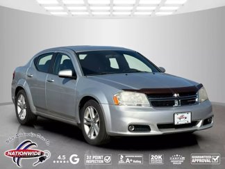 Used 2012 Dodge Avenger SXT image 1