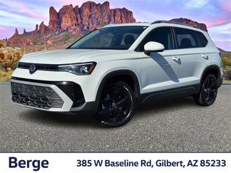 New 2025 Volkswagen Taos SE image 1