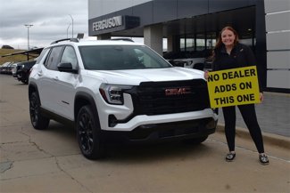 New 2025 GMC Terrain Elevation w/ Technology Package II image 1