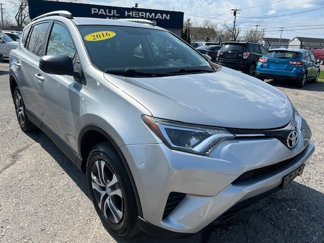 Used 2016 Toyota RAV4 LE image 1