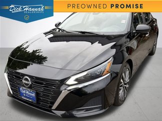 Used 2024 Nissan Altima 2.5 SV image 1