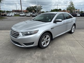 Used 2015 Ford Taurus SEL w/ Equipment Group 201A image 1
