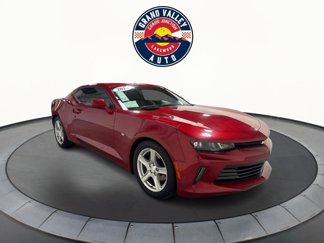 Used 2018 Chevrolet Camaro LT image 1