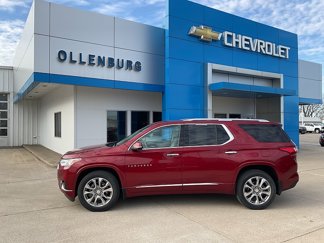 Used 2021 Chevrolet Traverse Premier image 1