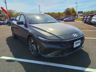 New 2025 Hyundai Elantra Sport image 1