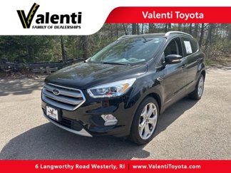 Used 2019 Ford Escape Titanium image 1